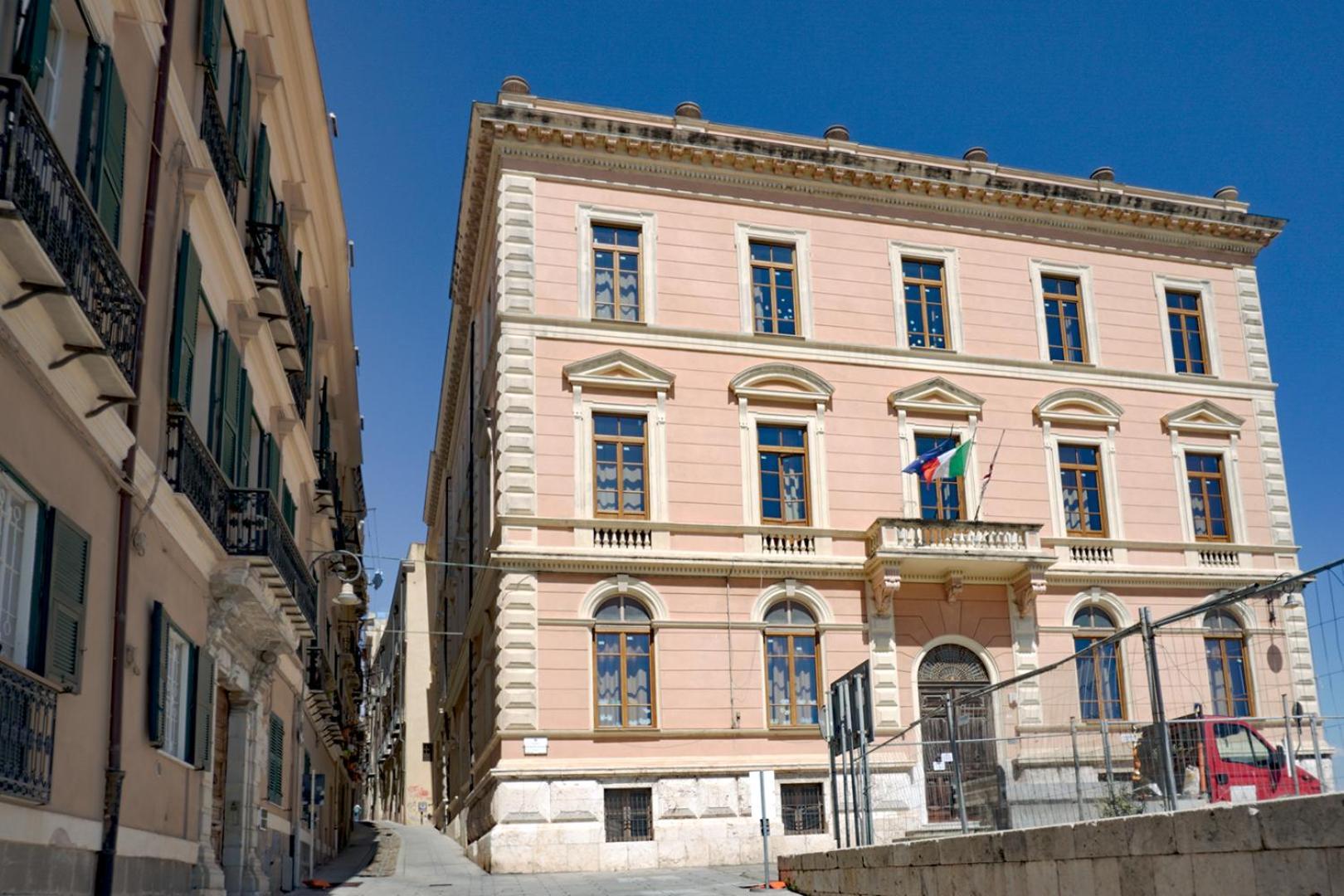 Casa Storica Di Charme Con Vista Mare Nel Cuore Di Cagliari Zewnętrze zdjęcie